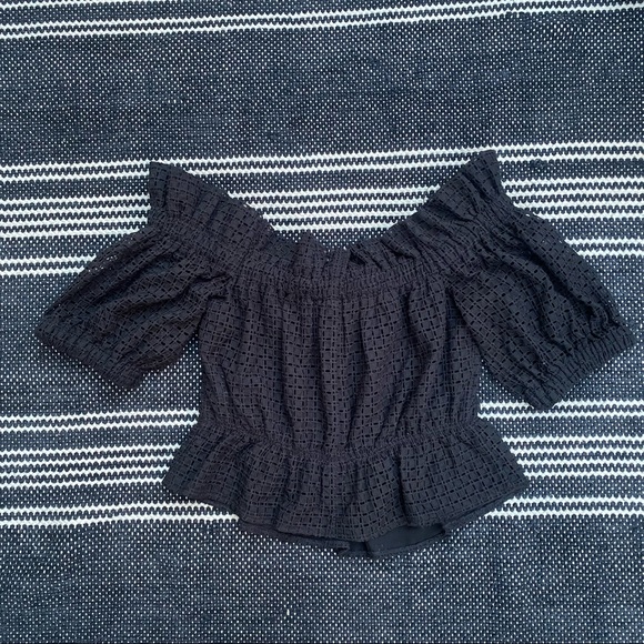 Express Crop Top - Picture 4 of 6